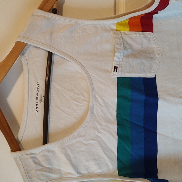 Tommy Hilfiger Tank - Picture 3 of 3